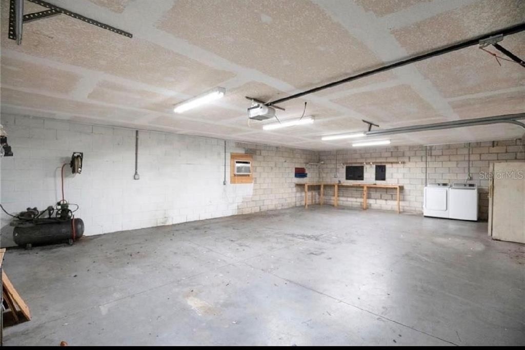 2400 S Park Avenue - Photo 35