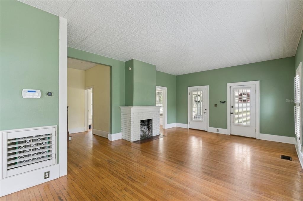 2400 S Park Avenue - Photo 6