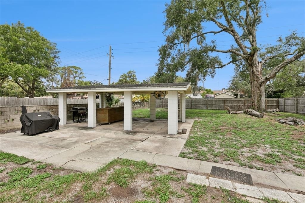2400 S Park Avenue - Photo 30