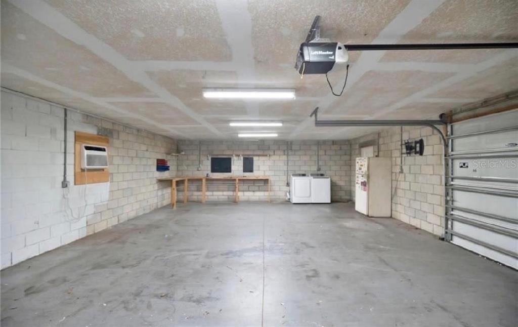 2400 S Park Avenue - Photo 34
