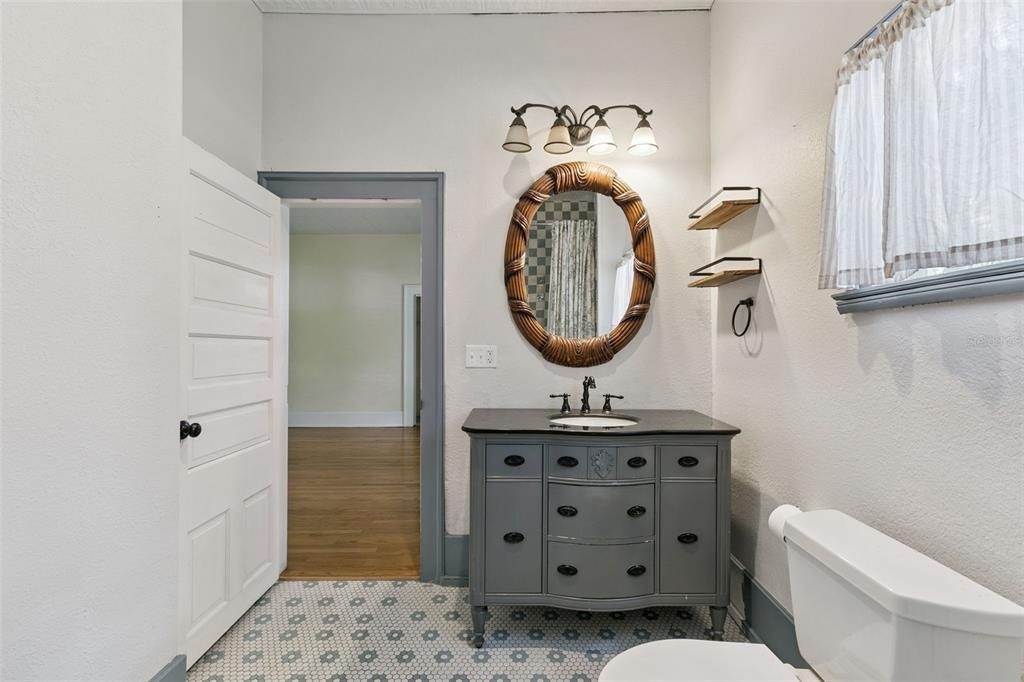 2400 S Park Avenue - Photo 26