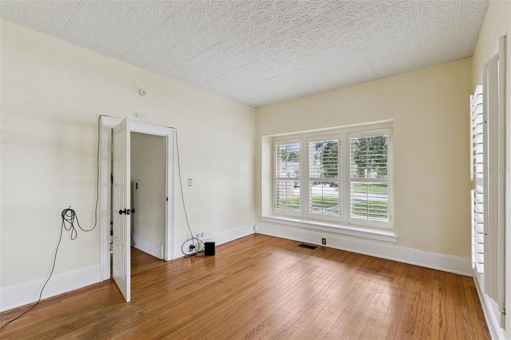 2400 S Park Avenue - Photo 18