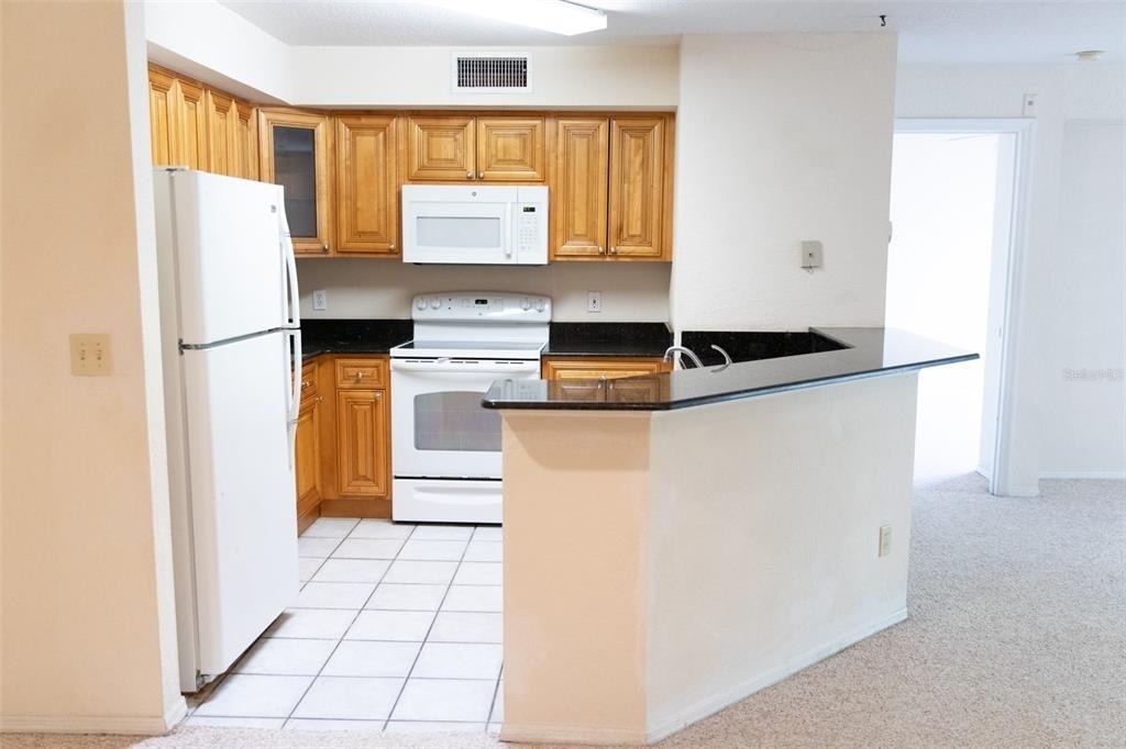 822 Camargo Way - Photo 2