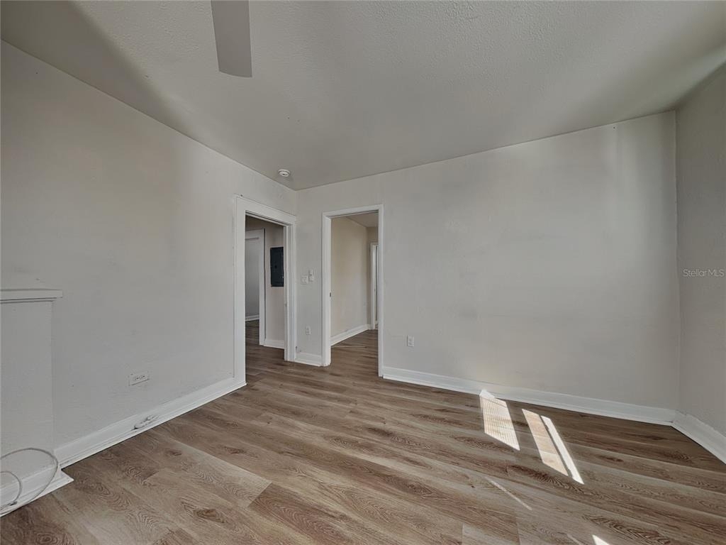 2904 W Chestnut Street - Photo 15