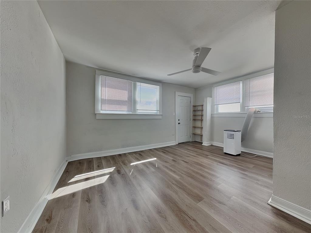 2904 W Chestnut Street - Photo 6