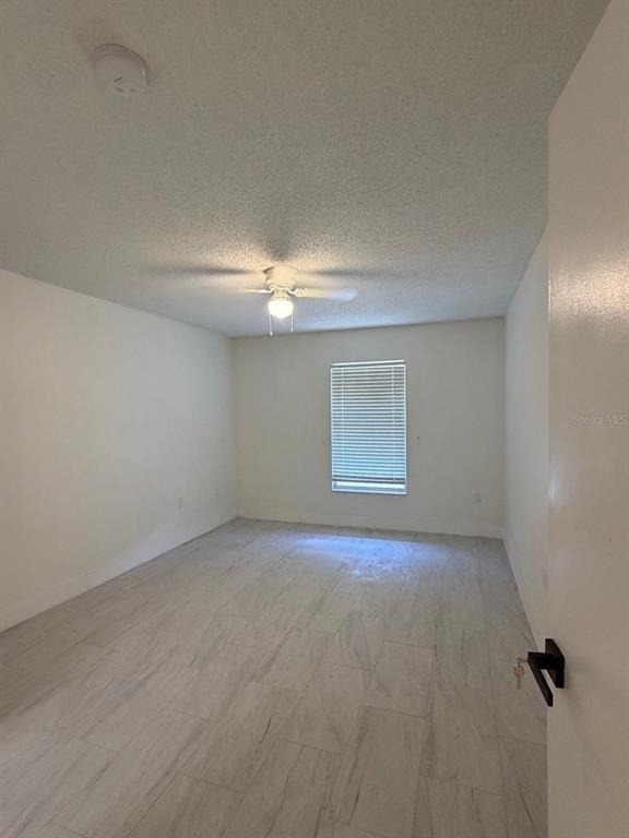 2711 Willow Run - Photo 3