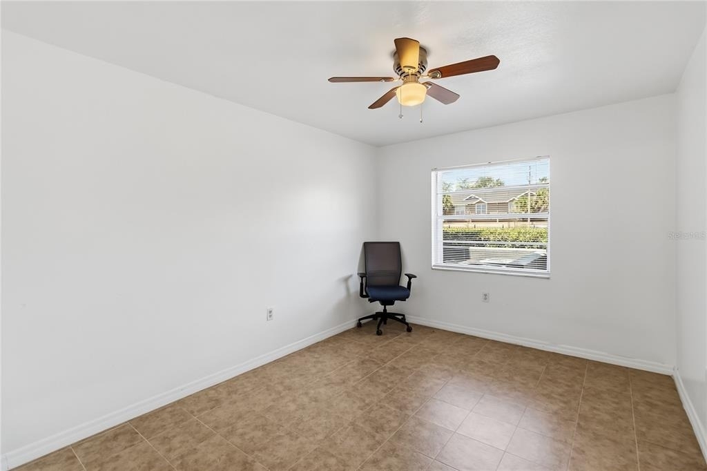 2569 N Alafaya Trail - Photo 14