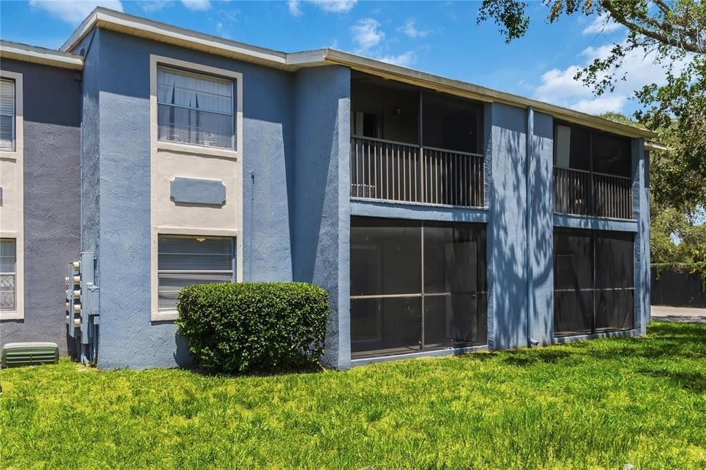 2569 N Alafaya Trail - Photo 21