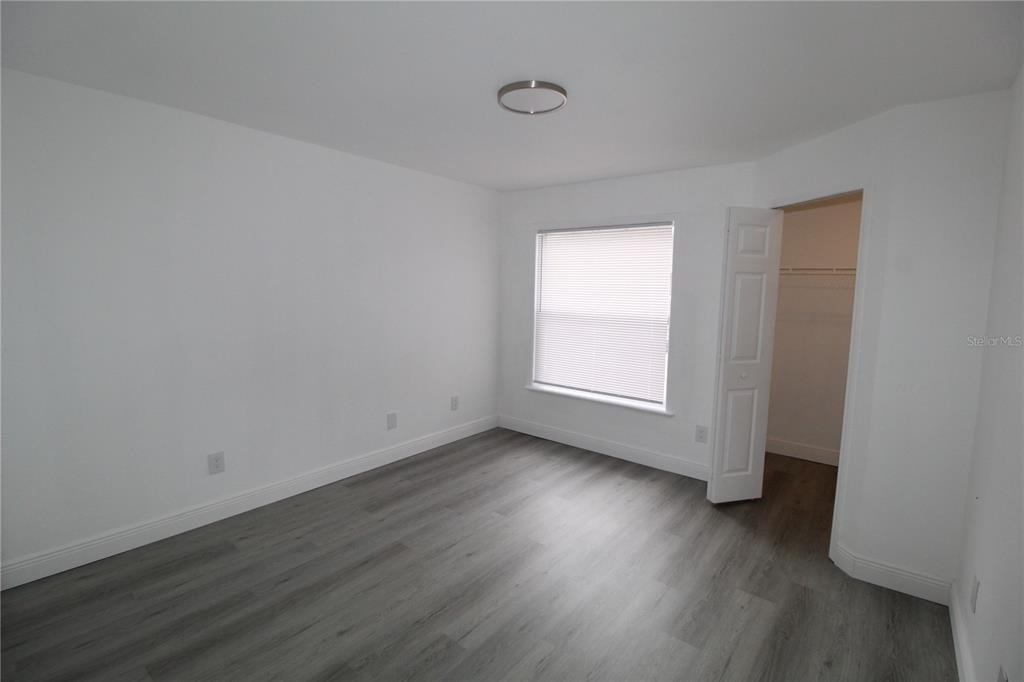 8813 Latrec Avenue - Photo 8