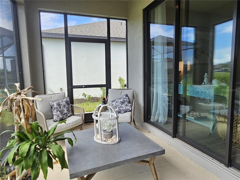 15285 Shady Palms Lane - Photo 32