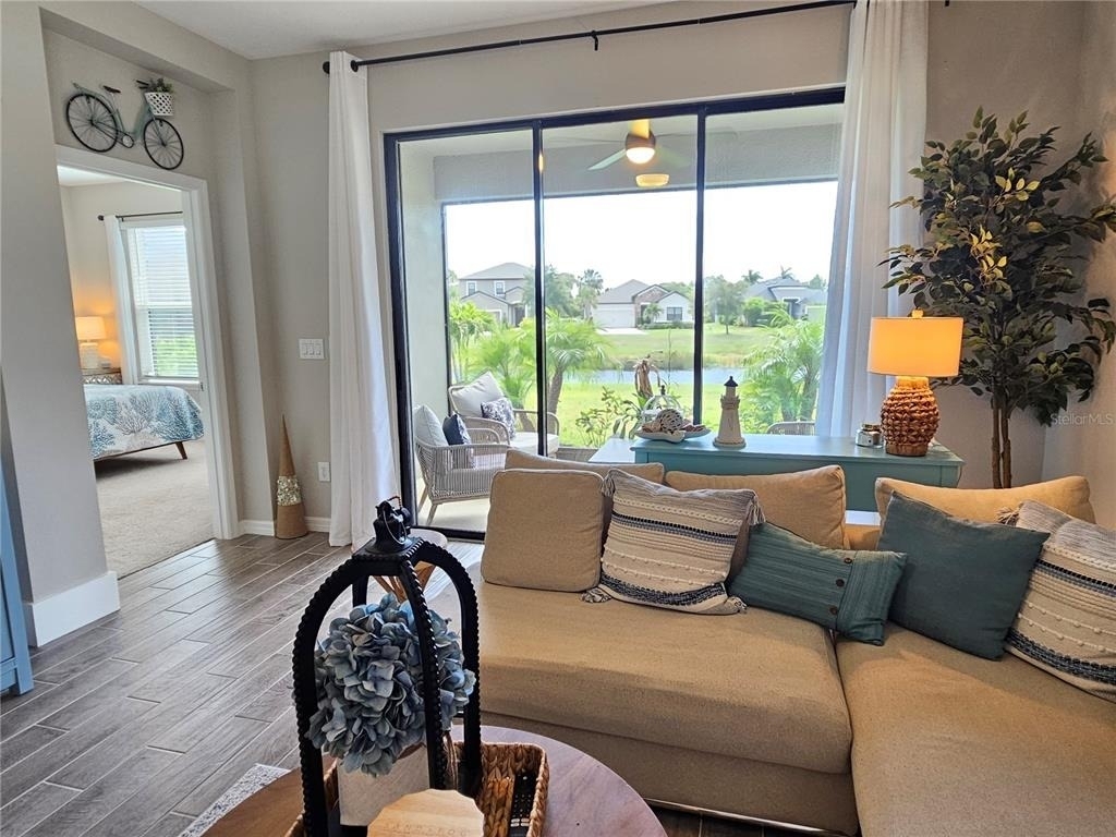 15285 Shady Palms Lane - Photo 29