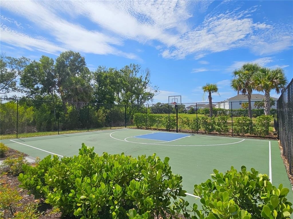 15285 Shady Palms Lane - Photo 2
