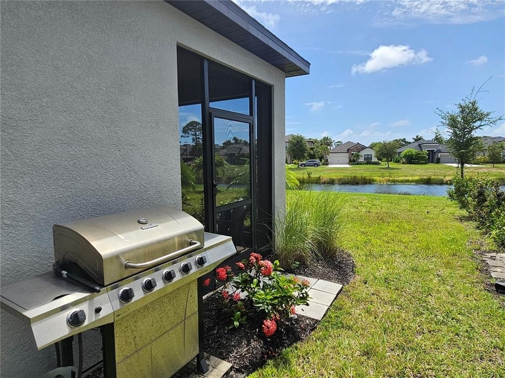 15285 Shady Palms Lane - Photo 34