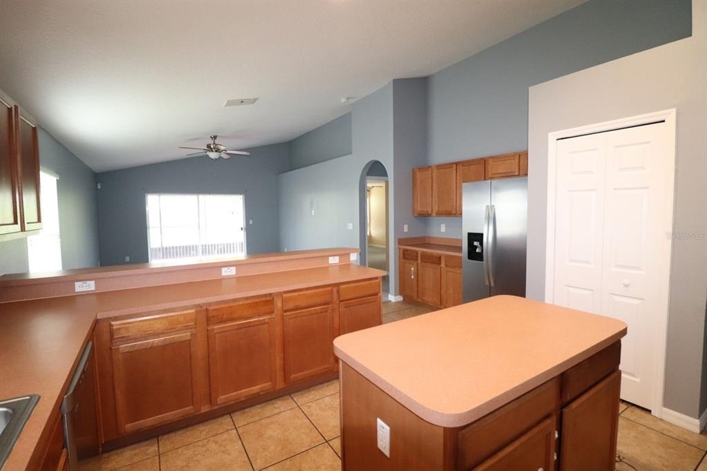 324 Red Kite Drive - Photo 2