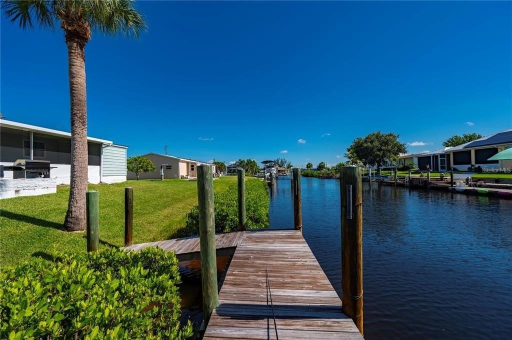 4220 Deltona Drive - Photo 32