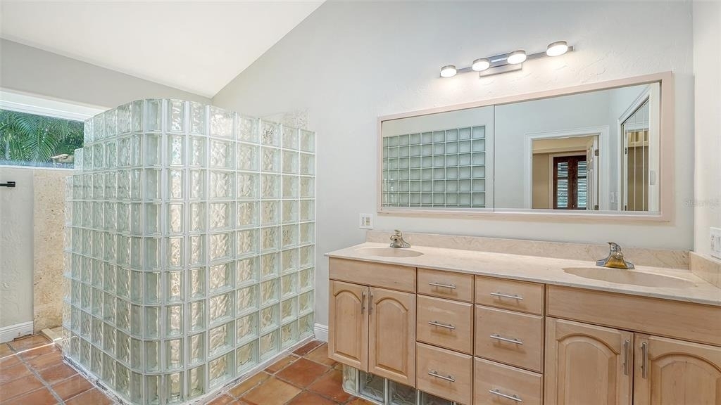4935 Riverwood Avenue - Photo 26