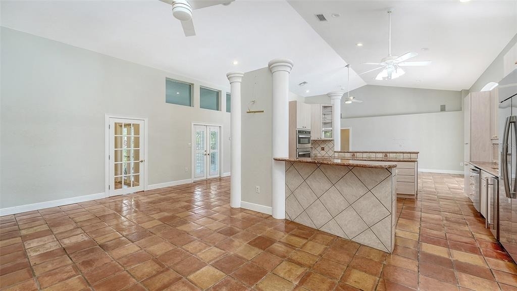 4935 Riverwood Avenue - Photo 19
