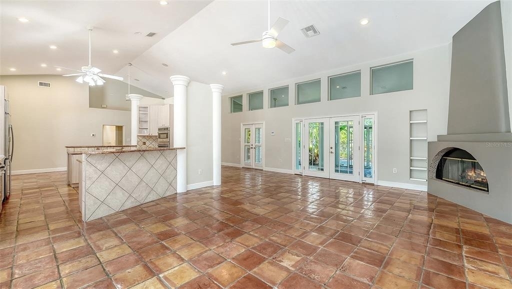 4935 Riverwood Avenue - Photo 14