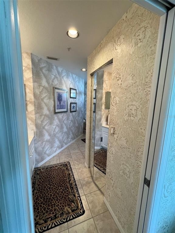 6632 Pineview Terrace - Photo 12