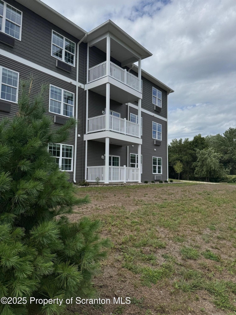 404 Circle Drive - Photo 39