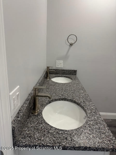 404 Circle Drive - Photo 14