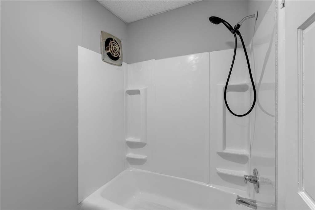 149 W Ridge Street - Photo 5