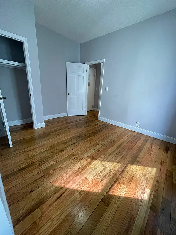 Ridge Street - Photo 2