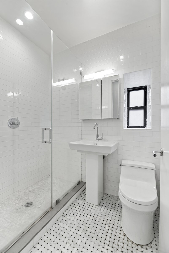121 Madison Street - Photo 7