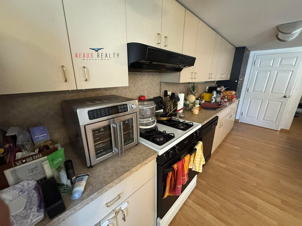 35-4 28th Avenue - Photo 3