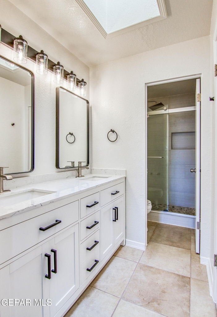 6621 Amposta Drive - Photo 6
