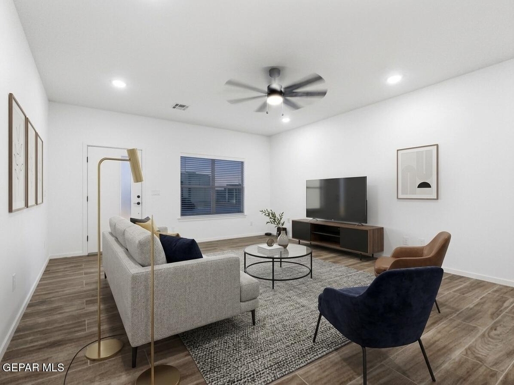 15113 Ambition Avenue - Photo 36