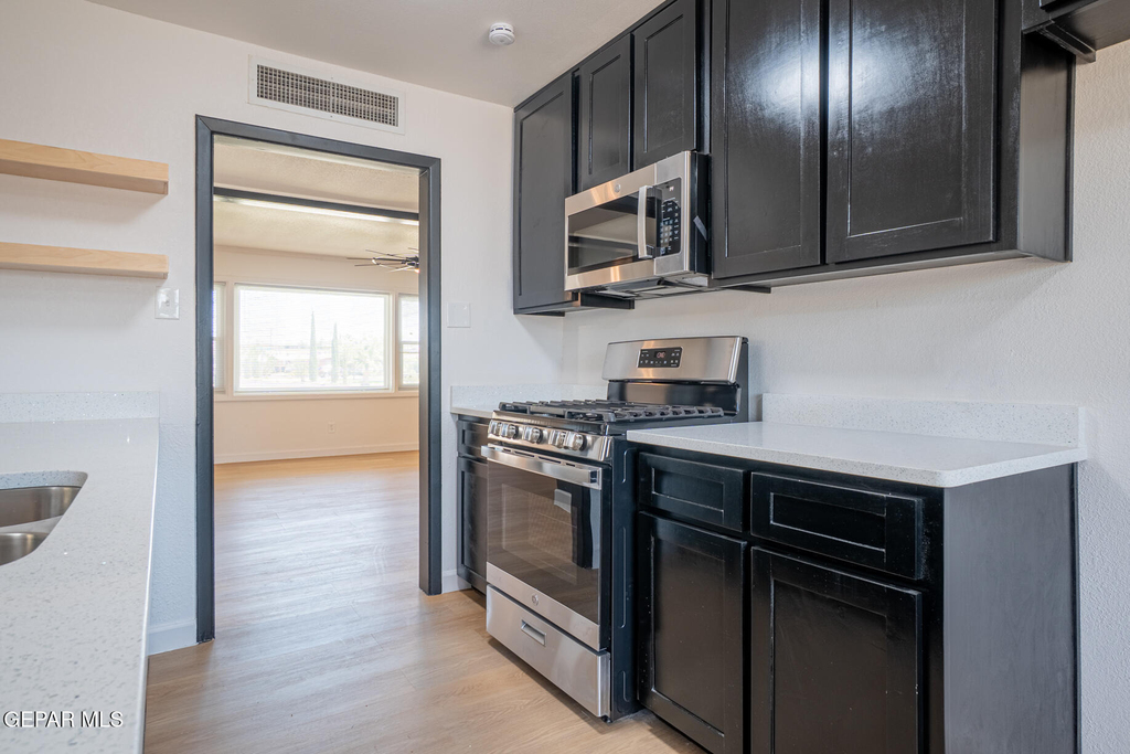 204 Balboa Road - Photo 7