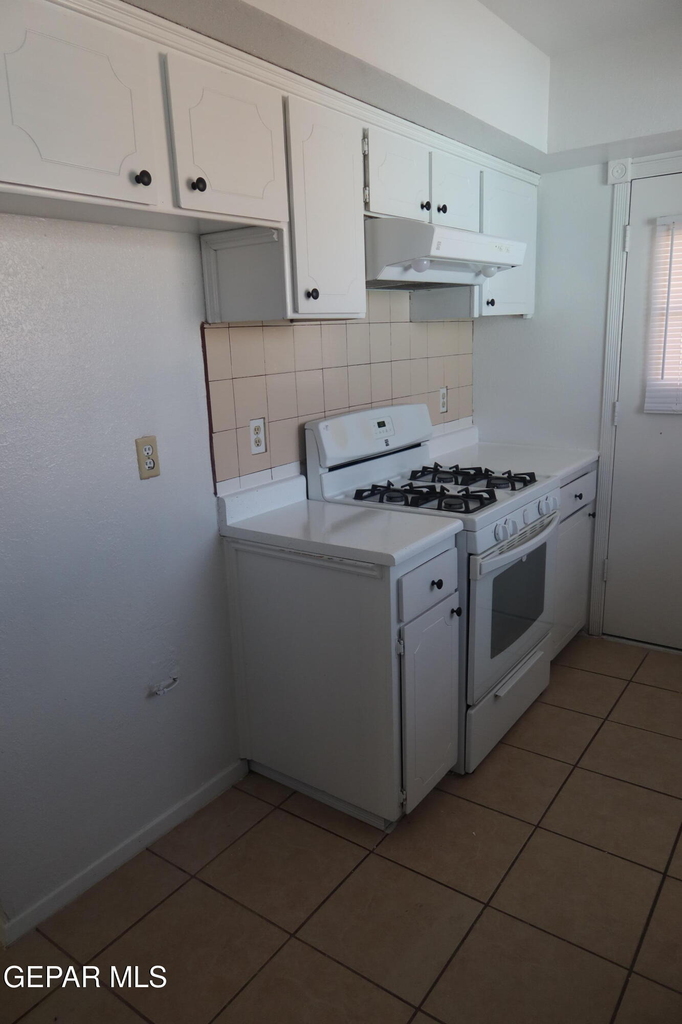 3827 Olympic Avenue - Photo 7