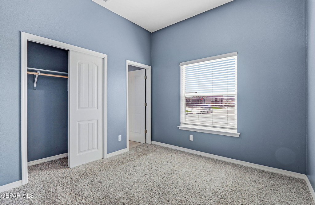 2300 Sammy Cervantes Street - Photo 3