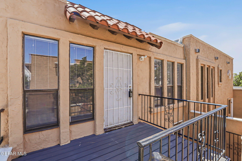 10604 Springwood Drive - Photo 4