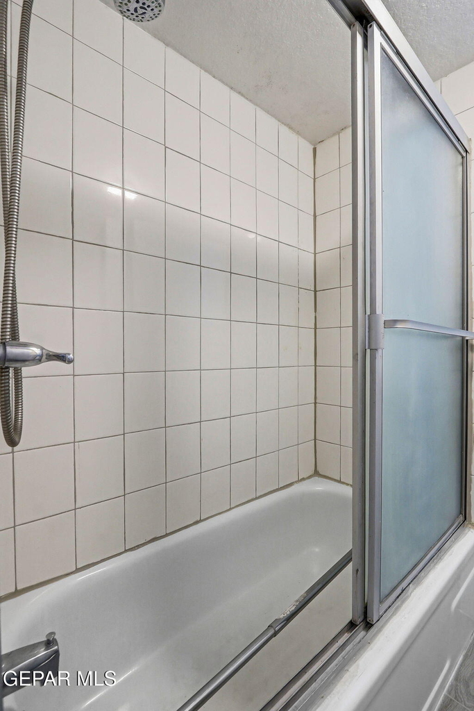 10604 Springwood Drive - Photo 22