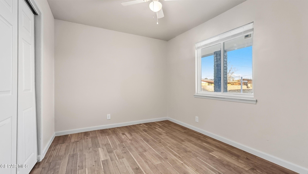 513 Gilmore Way - Photo 15