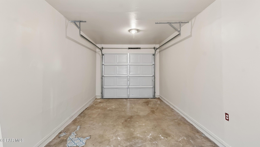 513 Gilmore Way - Photo 24