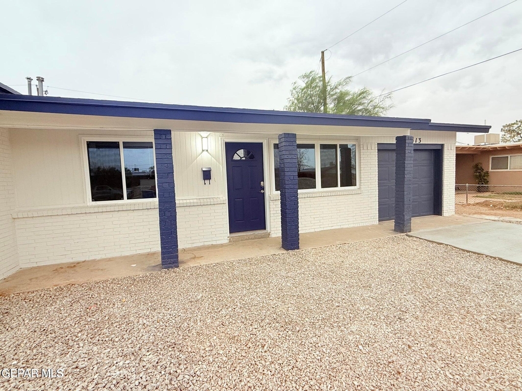 513 Gilmore Way - Photo 1
