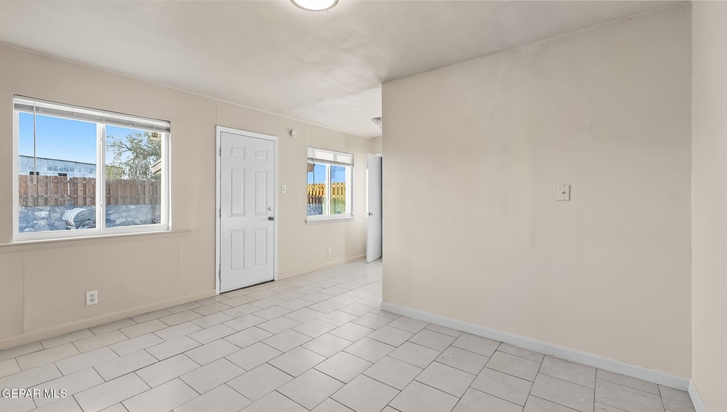 513 Gilmore Way - Photo 20