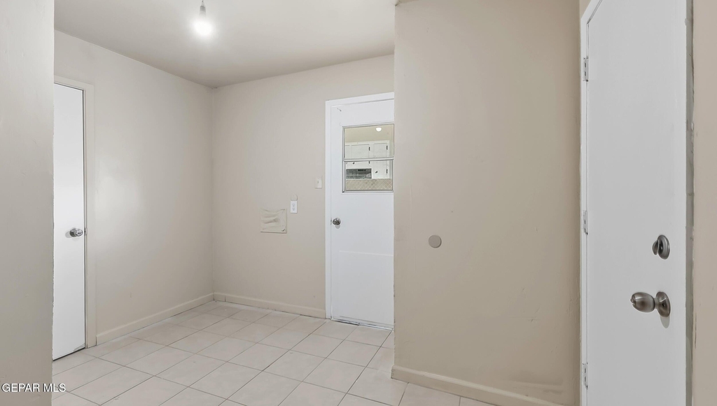 513 Gilmore Way - Photo 25
