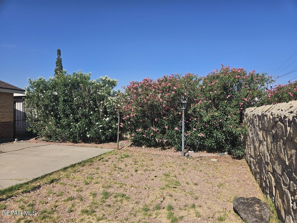 6423 Kiowa Court - Photo 14