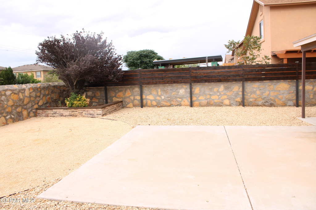 14313 Island Point Drive - Photo 23