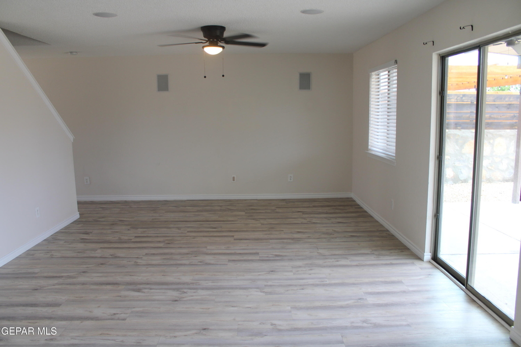 14313 Island Point Drive - Photo 3