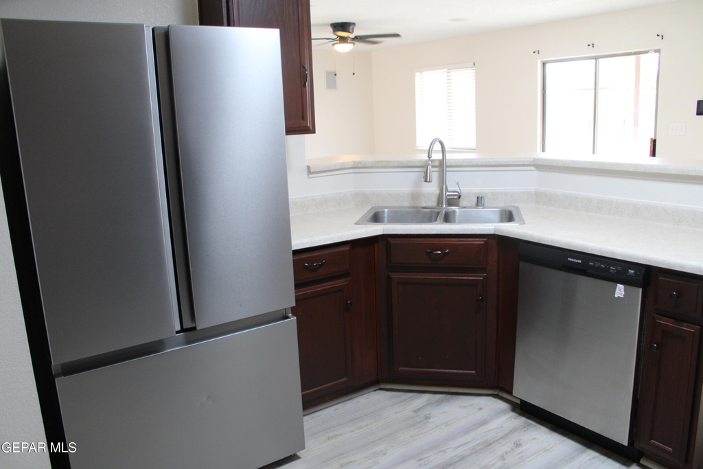 14313 Island Point Drive - Photo 6