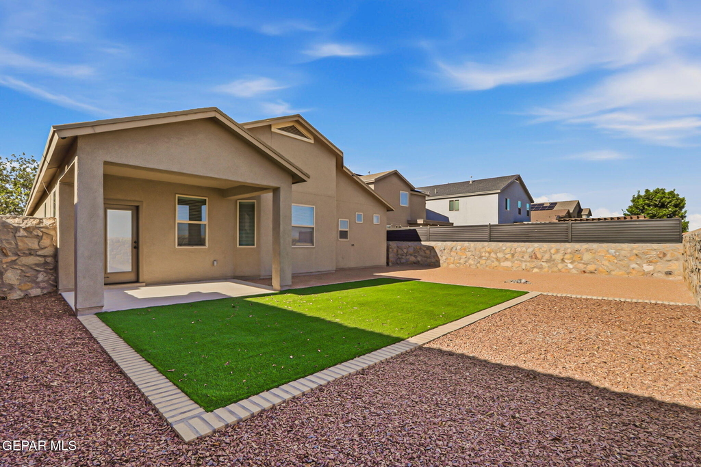 14356 George Campbell Court - Photo 38