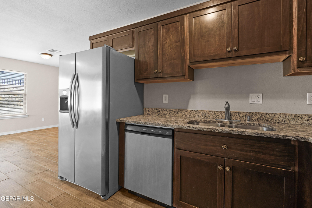 8804 Eclipse Street - Photo 13