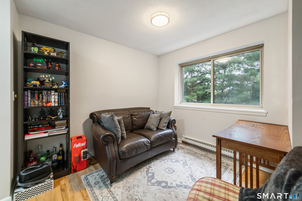 1700 Broadbridge Avenue - Photo 2