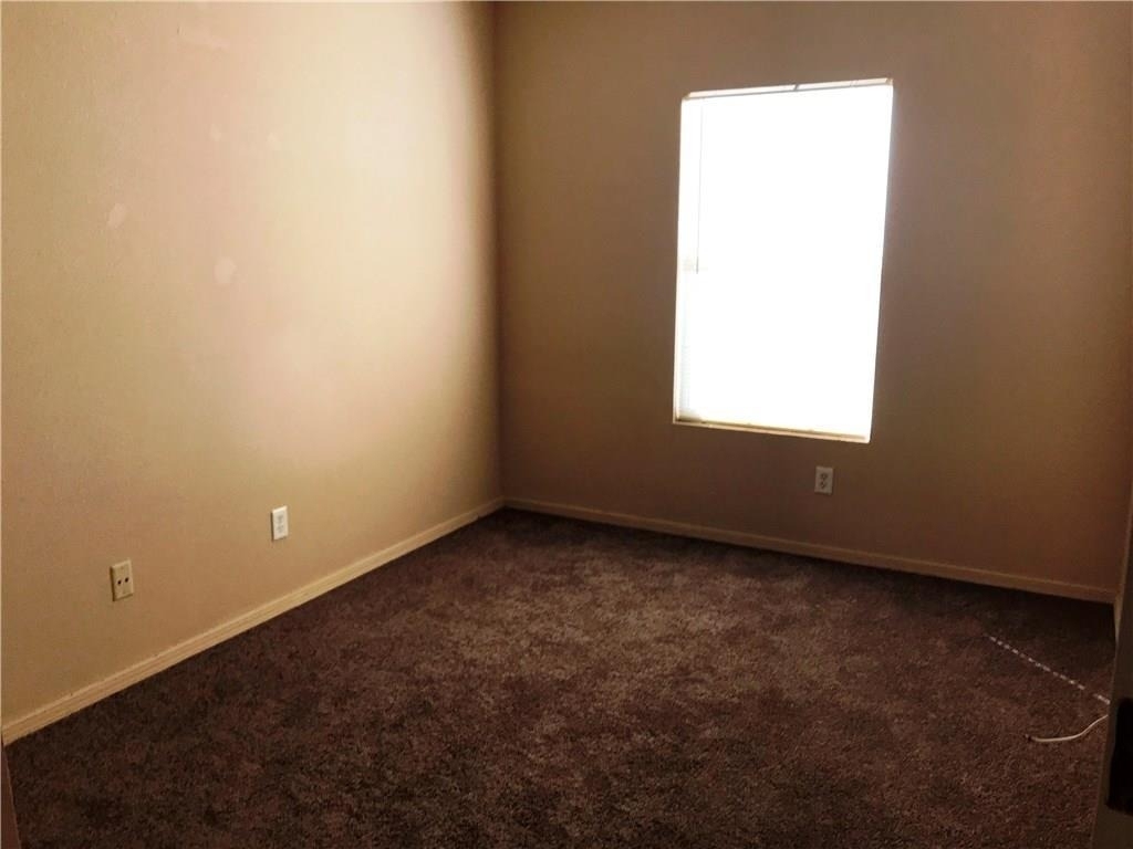 6405 Salas Lane - Photo 10