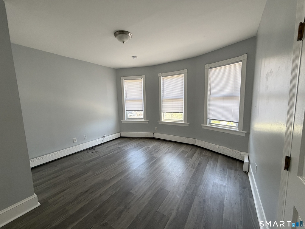 215 Read Street - Photo 7